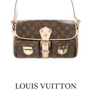 🌟Authentic🌟 Louis Vuitton Monogram Hudson PM, Shoulder Bag, LIKE NEW condition